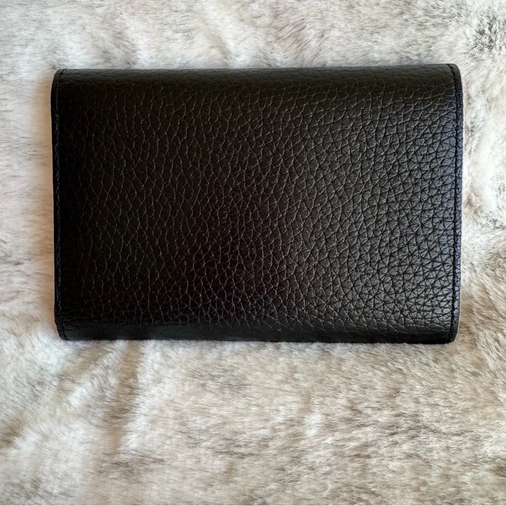 Louis Vuitton Capucines Compact Wallet - Black with Ballerina Pink Edging P0303